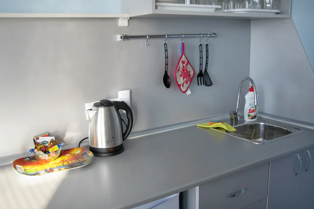 Студия на берегу моря