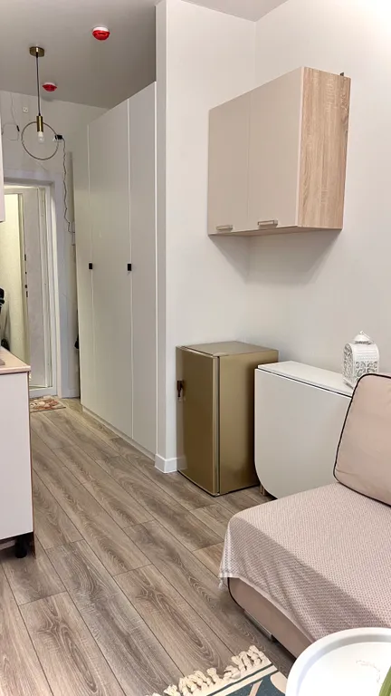 Уютная студия с видом на бассейн