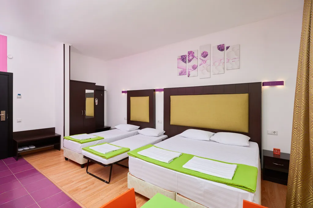 Эконом 3-х местный без балкона