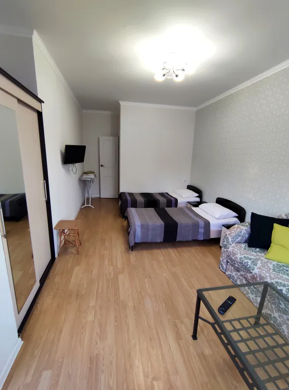 Квартира Трёхместный номер без кухни — аренда посуточно в Геленджик