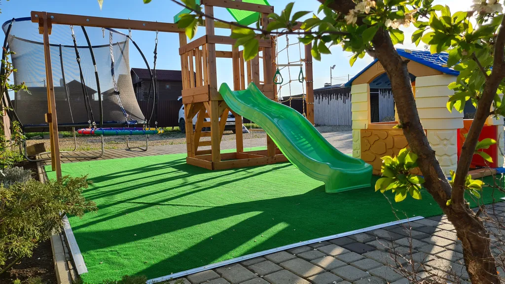 Квартира 1-комнатная Квартира — Кучугуры