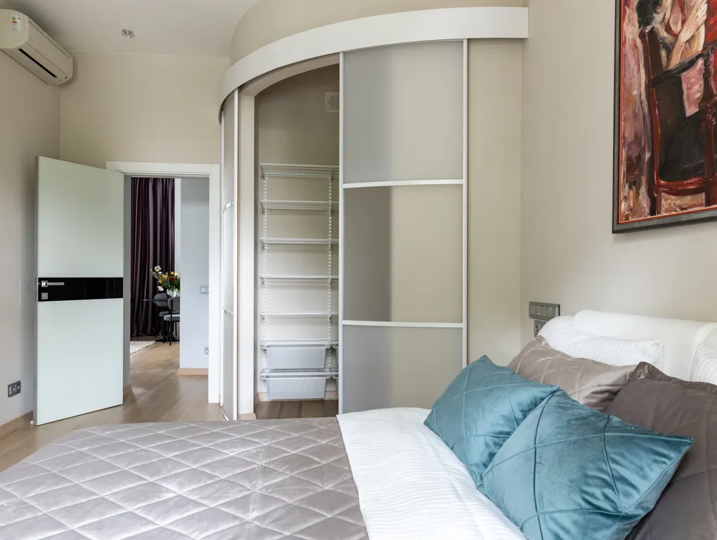 Квартира Уютная видовая квартира на живописной набережной в центре столицы — Москва