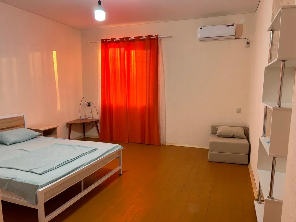 Коттедж Дом для большой семьи — Сухум