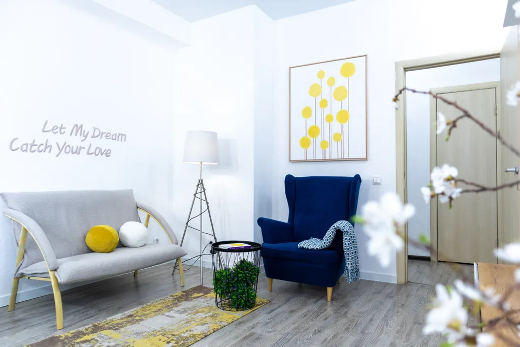 Атмосферные апартаменты на набережной в доме с колоннами Ловец Снов 1