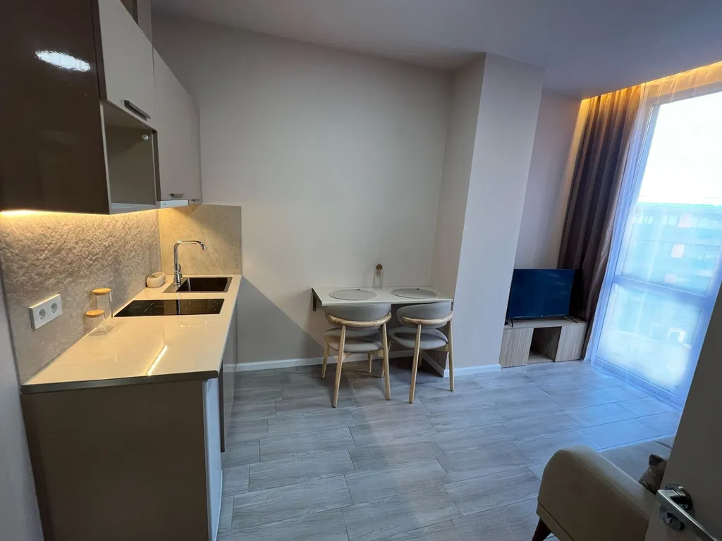 Уютная евродвушка рядом с морем