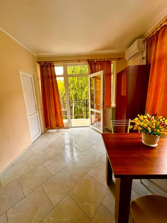 Квартира Комната — Гагра