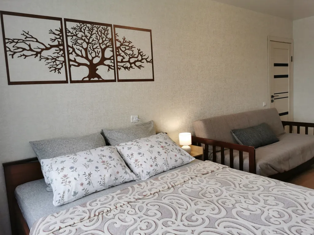 Квартира Большая и комфортная двушка — аренда посуточно в Псков