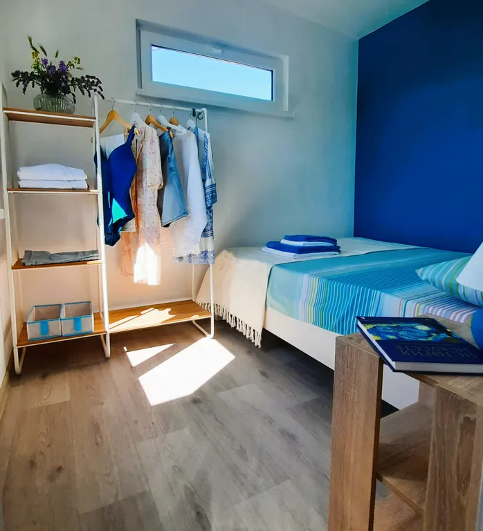 Уютный коттедж с теплым бассейном и видом на холмы Б.Утриша