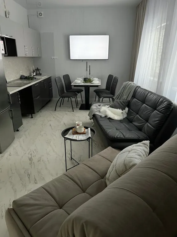 Уютный дом с бассейном и баней для отдыха, семейных праздников