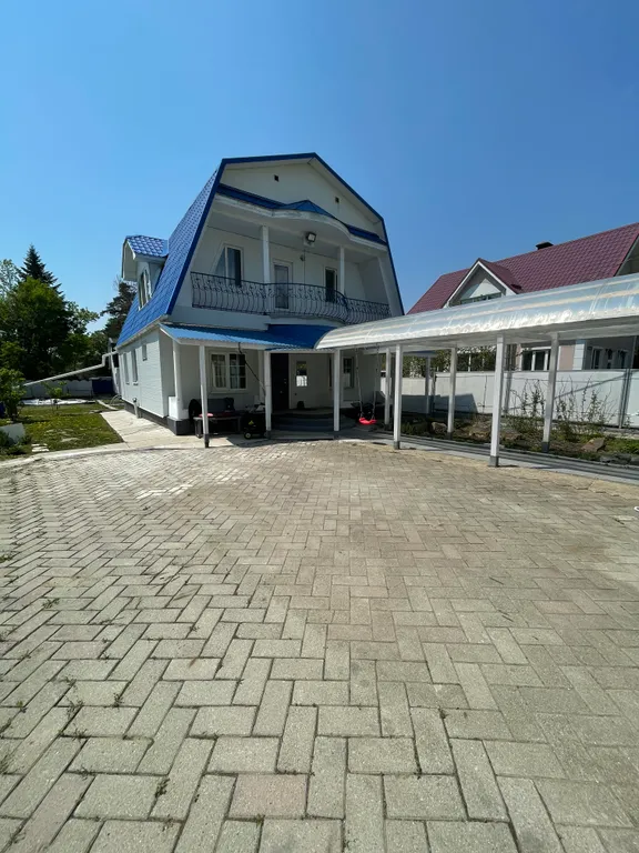 Коттедж Уютный 2-этажный дом в лесном массиве с бассейном — аренда посуточно в Владивосток