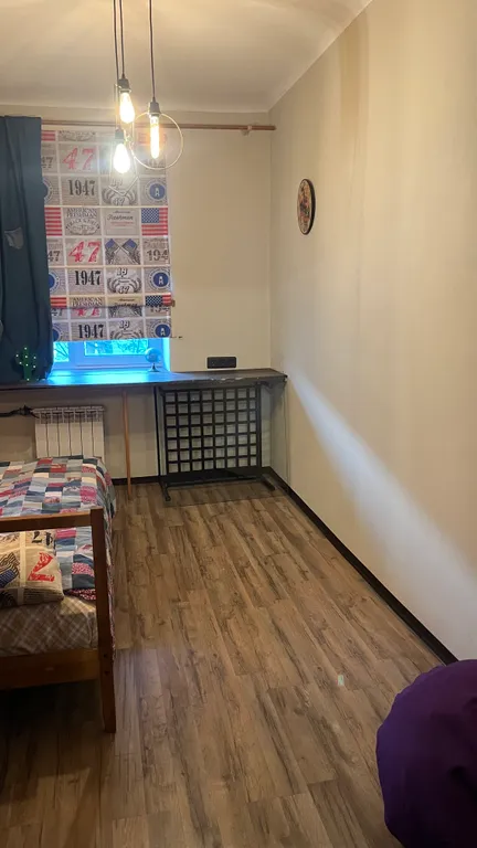 Евротрешка с нестандартной планировкой в центре города