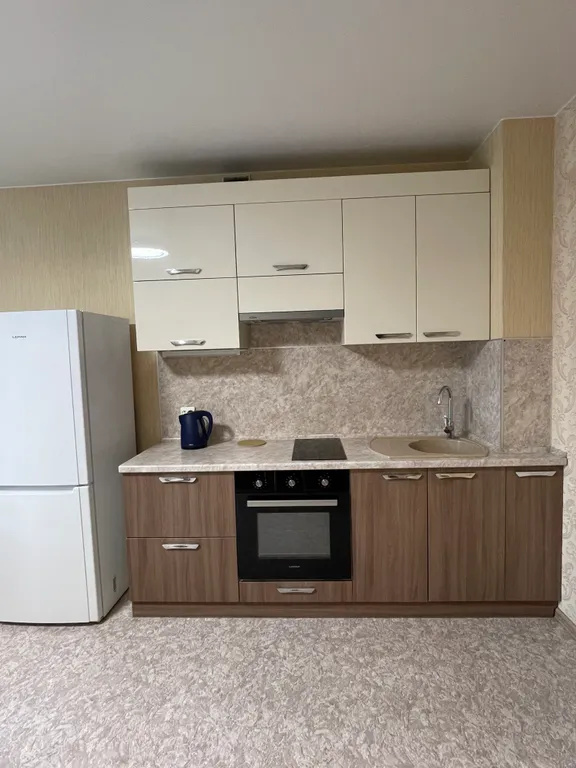 Квартира Просторная и уютная квартира ТЦ galaxy — Барнаул