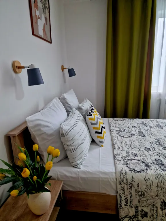 Квартира Квартира Зеленая студия с мини кухней, тихий центр — Геленджик