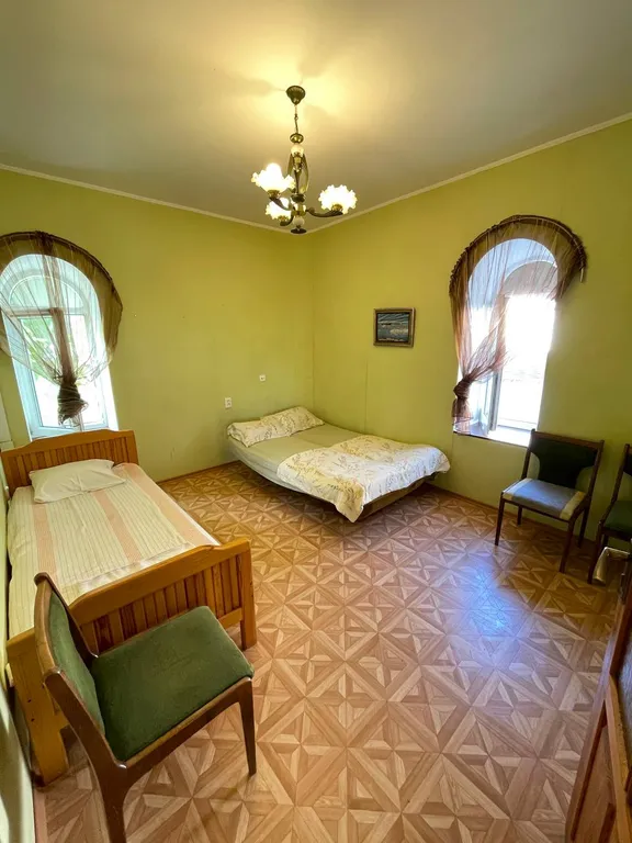 Уютный дом для большой компании