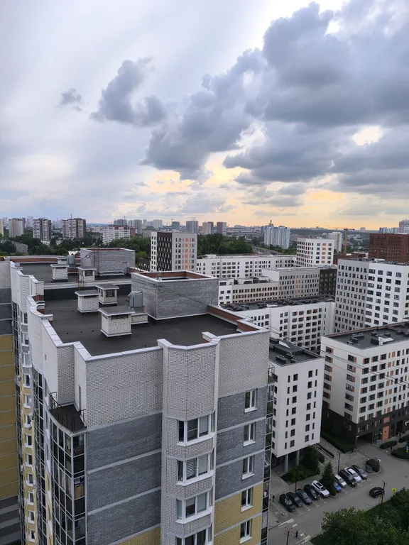 Просторная студия на Уктусе с отличным видом на город