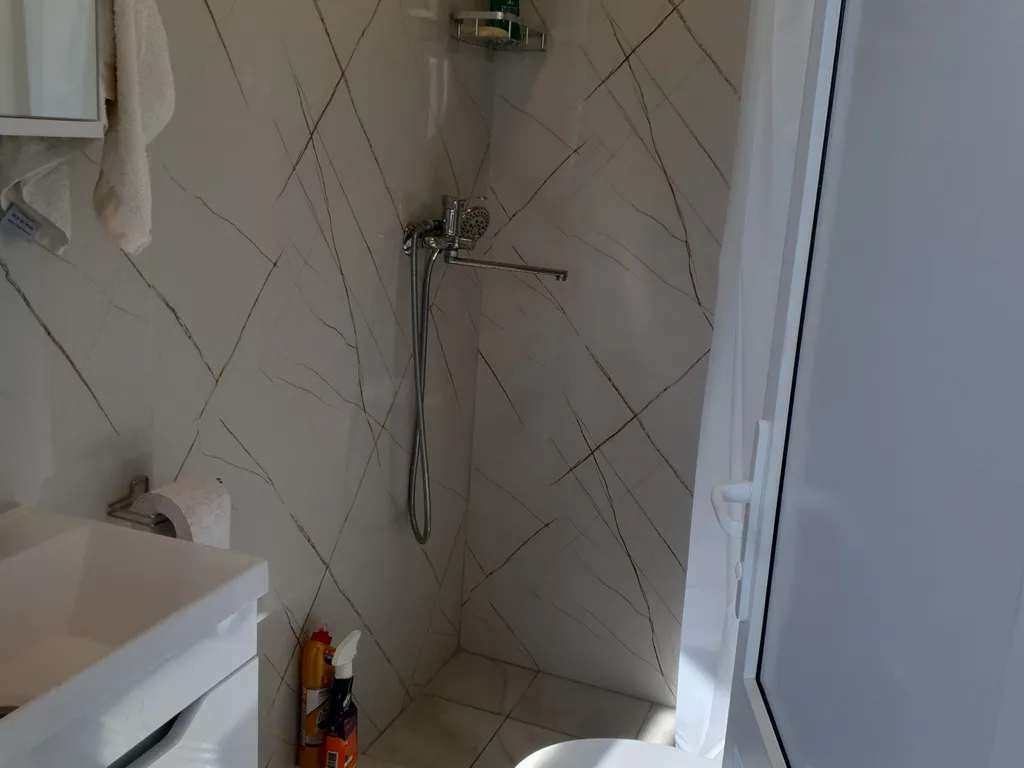 Новый, отдельно стоящий домик