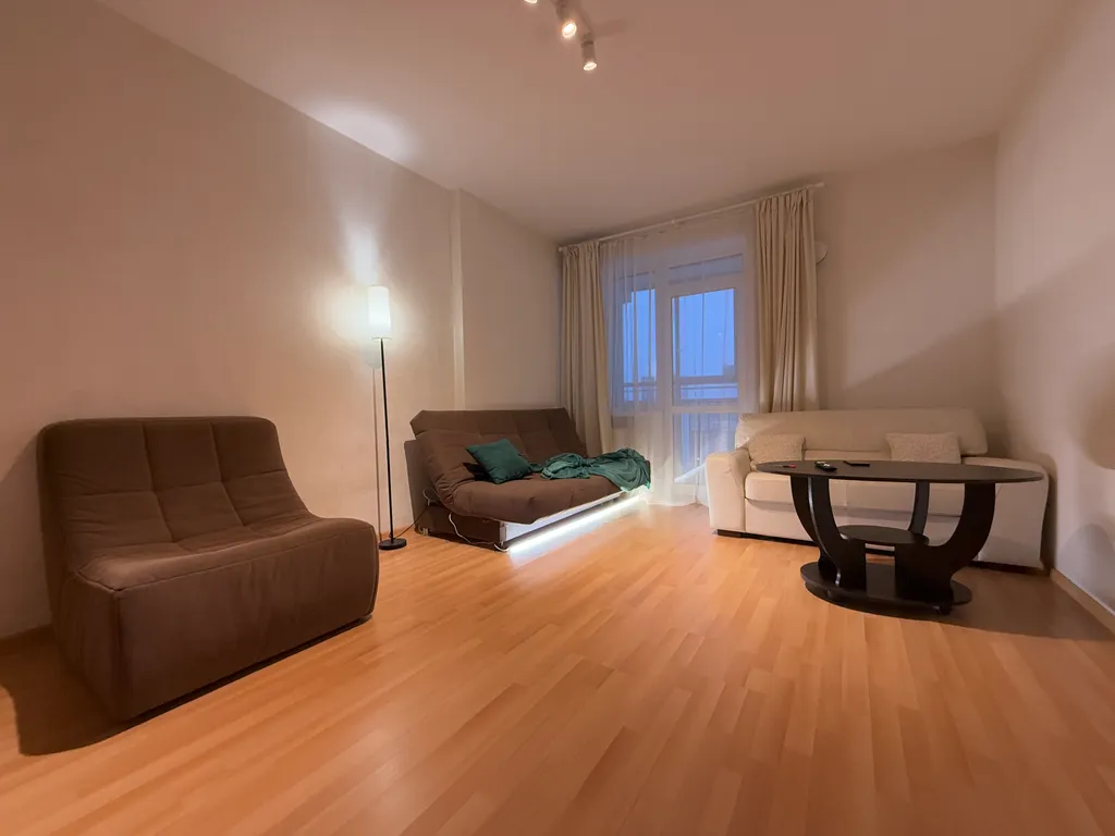 Тут хорошо на Циолковского