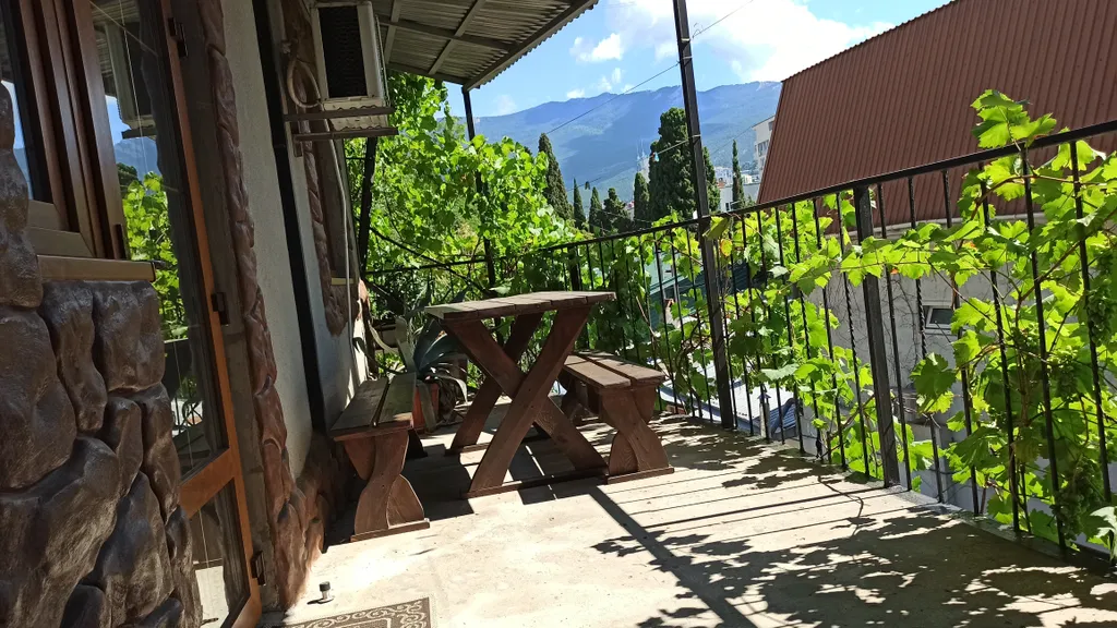 Коттедж Уютный коттедж рядом с Набережной — Ялта