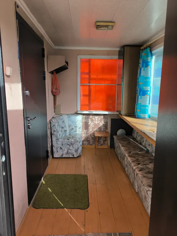 Дом рядом с аэропортом