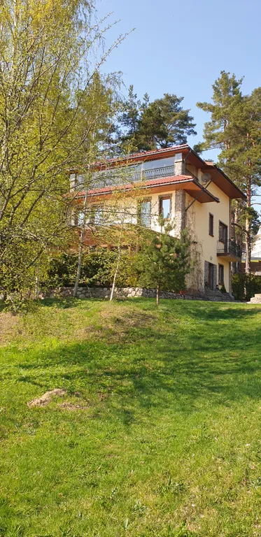 Большой дом с великолепным видом на море