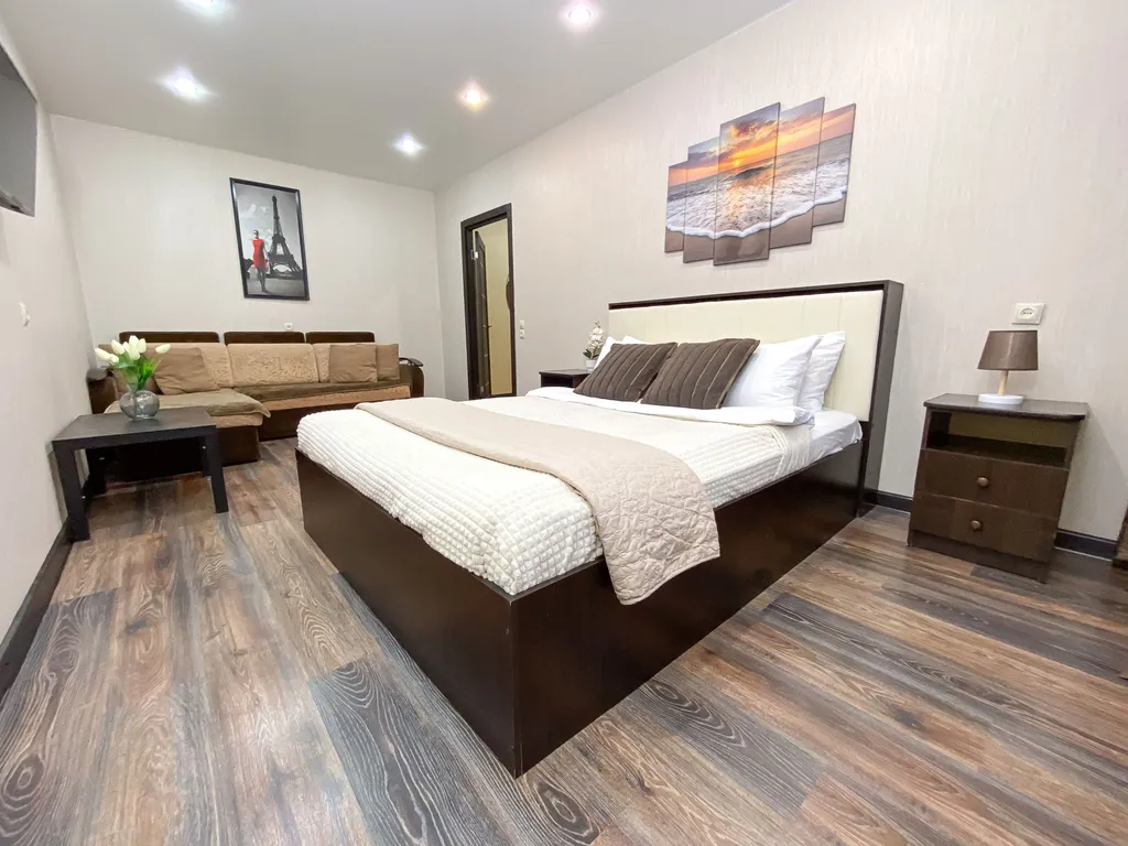 Уютная квартира у кинотеатра Луна