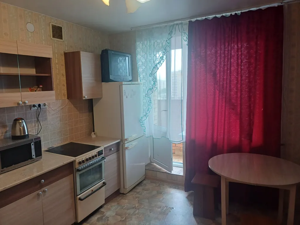 Простая уютная квартирка