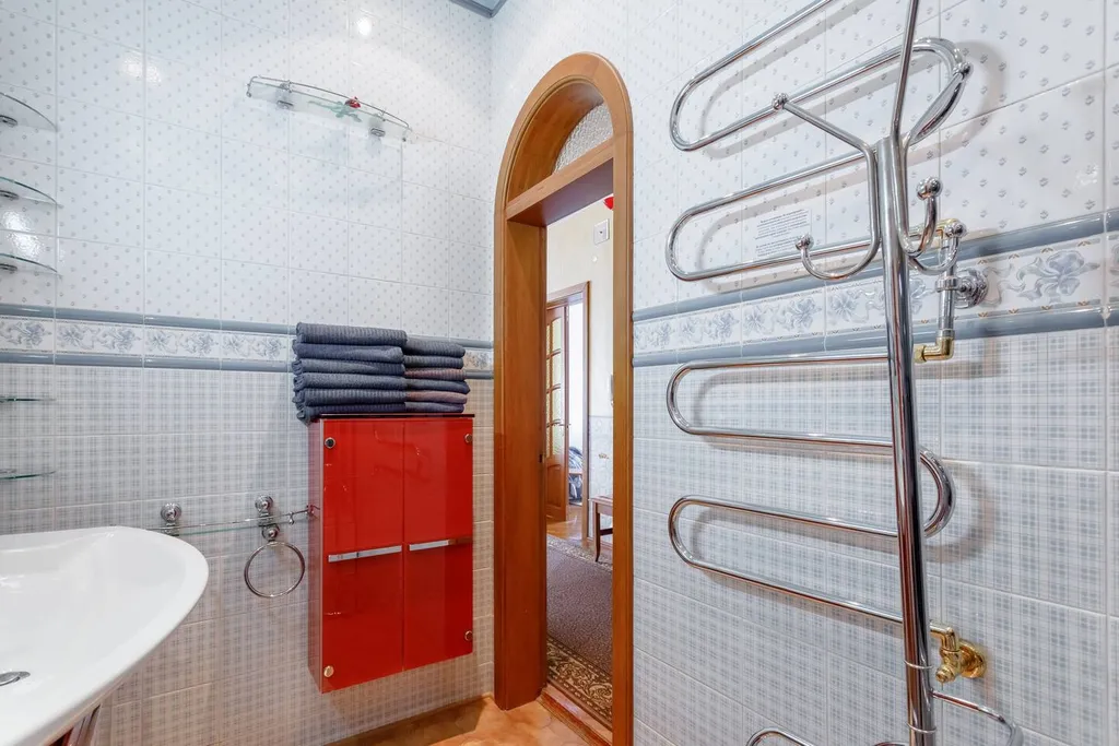 Квартира Уютная большая квартира около патриарших прудов — Москва