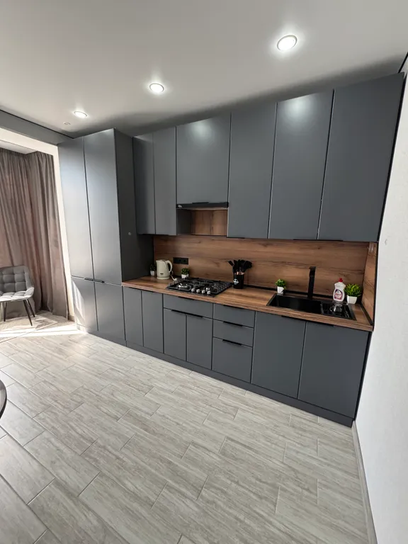 Квартира с ремонтом в аэропорта