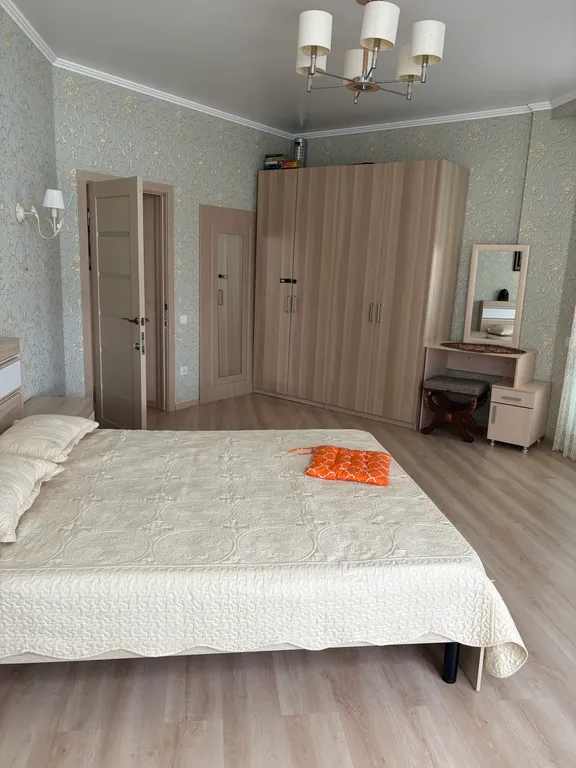 Квартира 2-комнатная Квартира — Геленджик