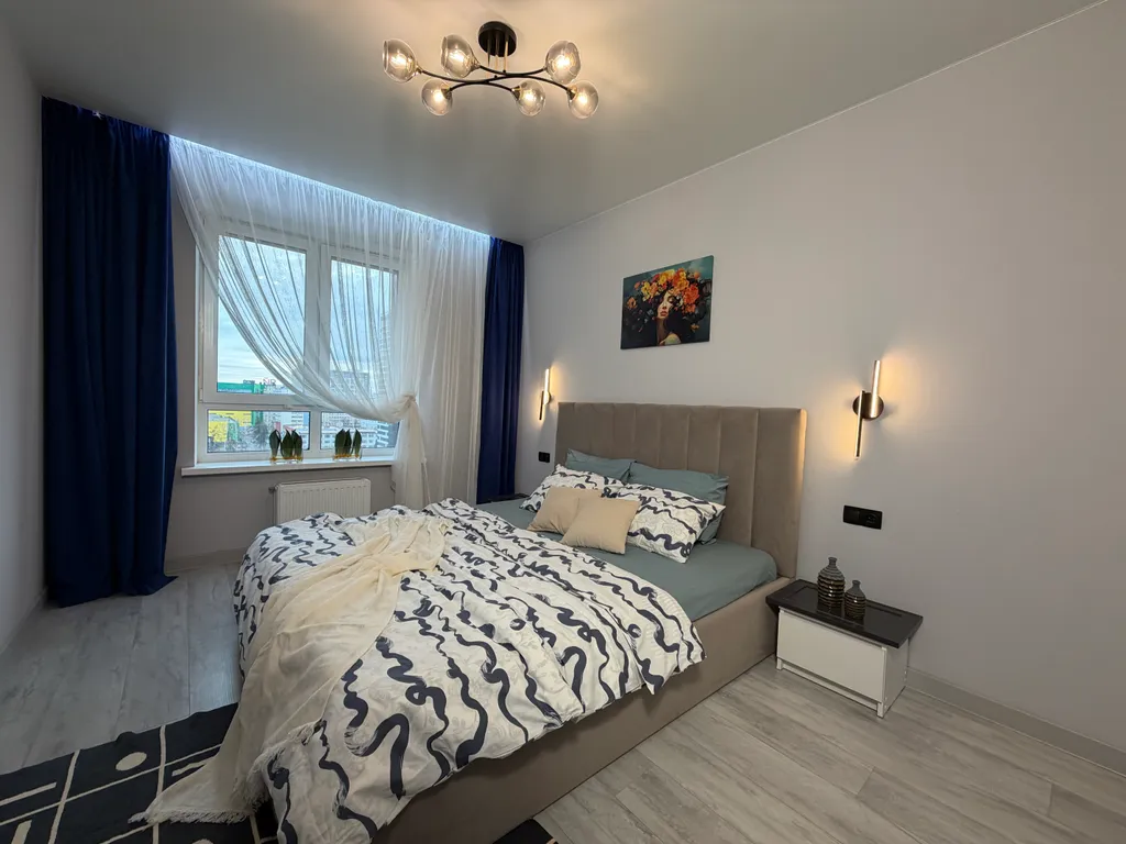 Роскошная квартира в центре мегаполиса с видом на собственный парк