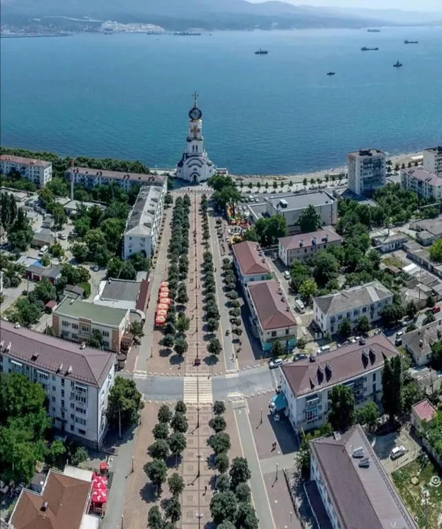 Квартира Уютная квартира в 2-х шагах от моря — Новороссийск