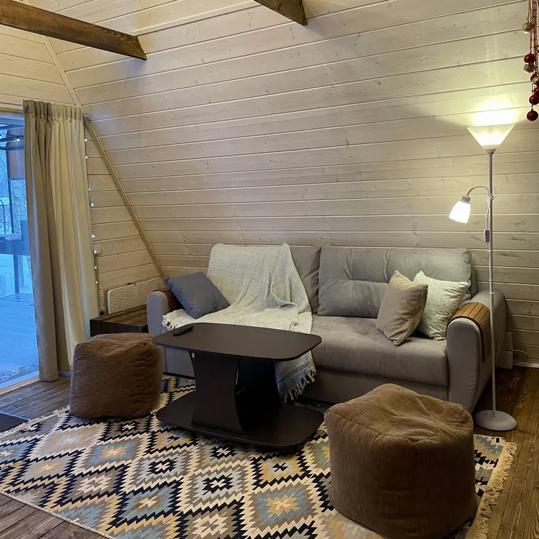 Уютный коттедж в стиле A-Frame