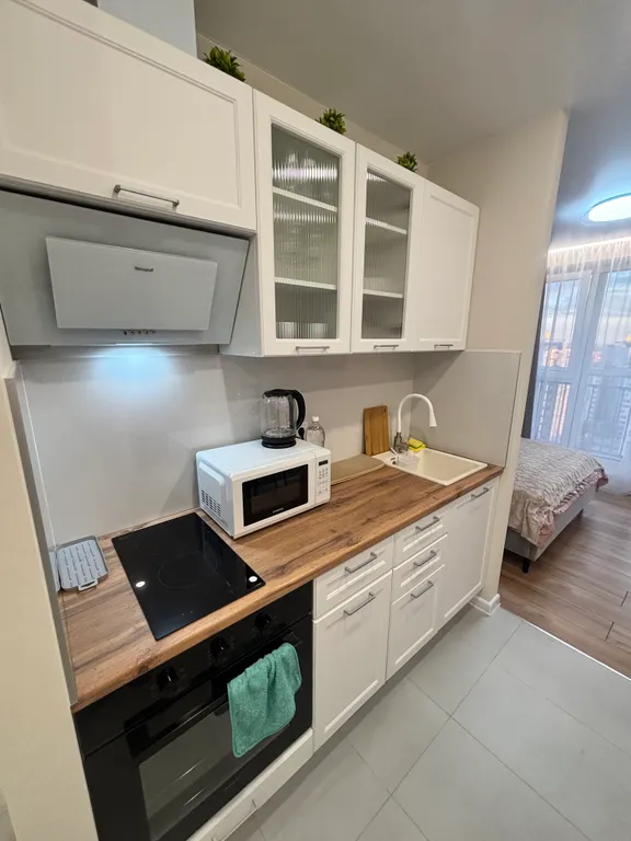 Уютная студия с красивым видом на город