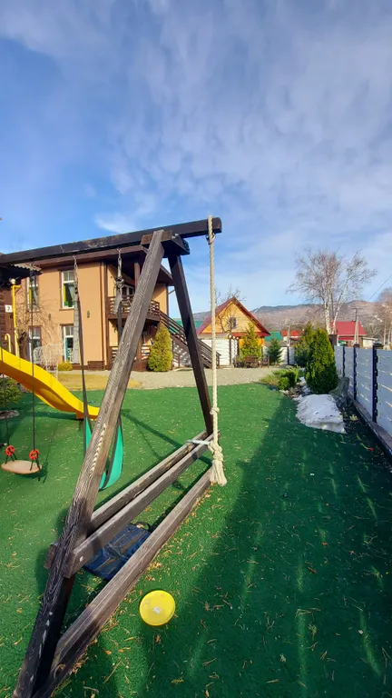 Номер на первом этаже в двухэтажном доме