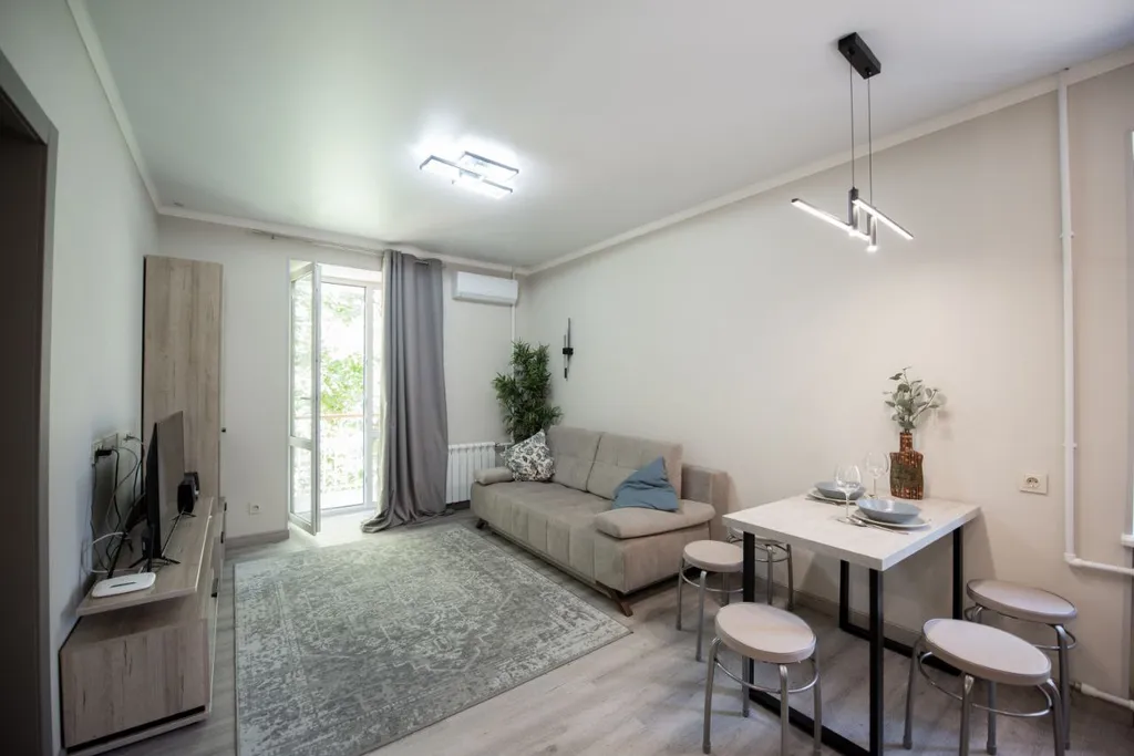 Квартира с новым ремонтом на центральной улице