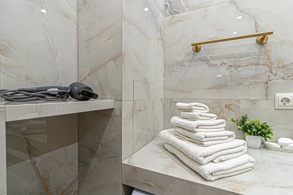 Сoвpеменнaя cтудия для отдыxа и романтических вечеров