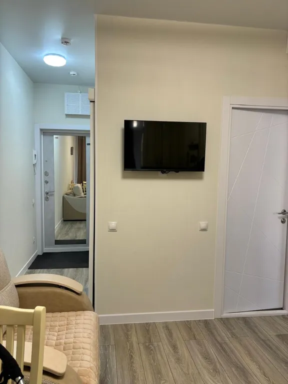 7 Однокомнатная квартира с бассейном на 3 человека