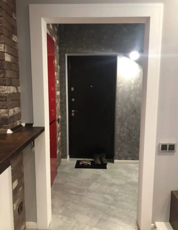 Студия с дизайнерским ремонтом