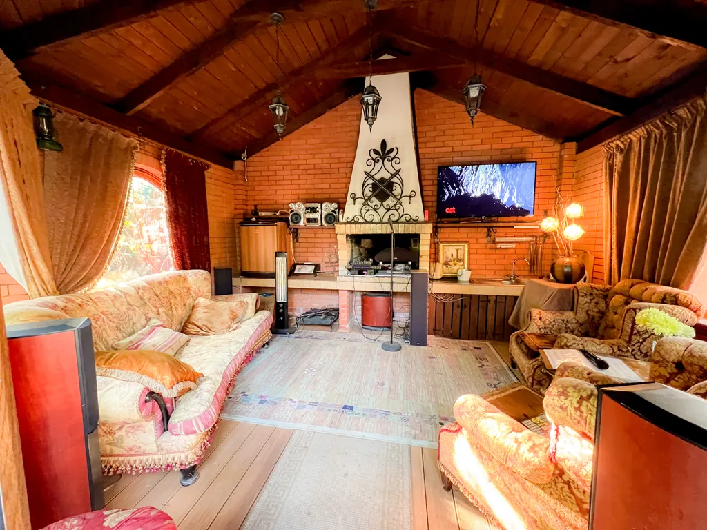 Коттедж Загородный дом на берегу водохранилища — Мытищи