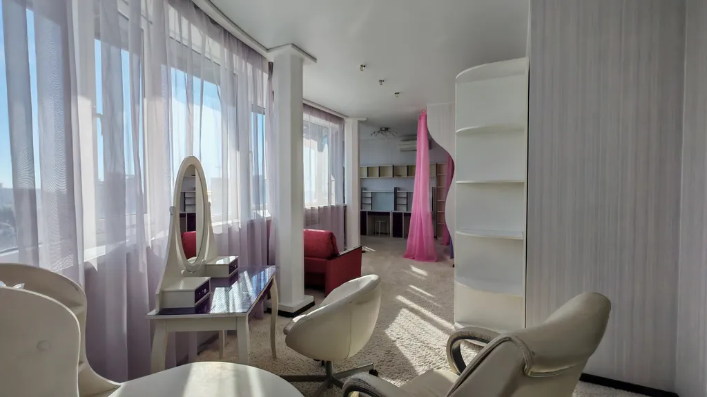 Уютная трёшка в центре у моря