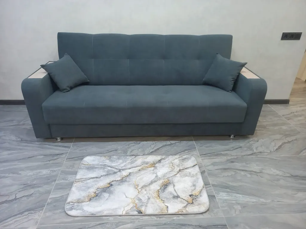 Квартира 2-комнатная квартира, набережная, центр — Омск