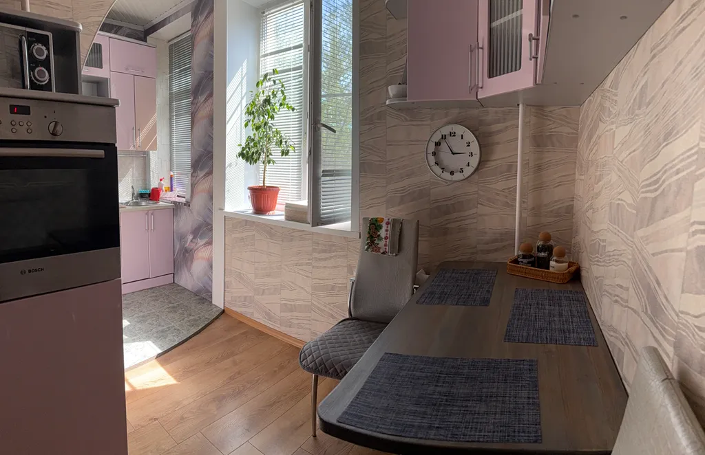 Квартира 2-комнатная Квартира — Великий Новгород