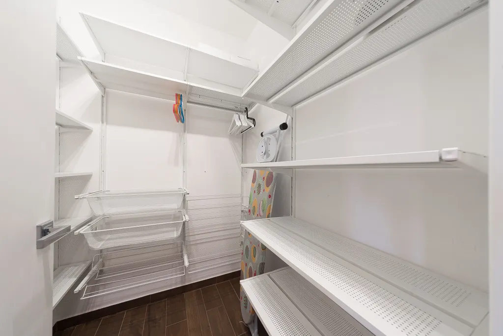 2-комнатная квартира в центре Сочи с видом на море и город