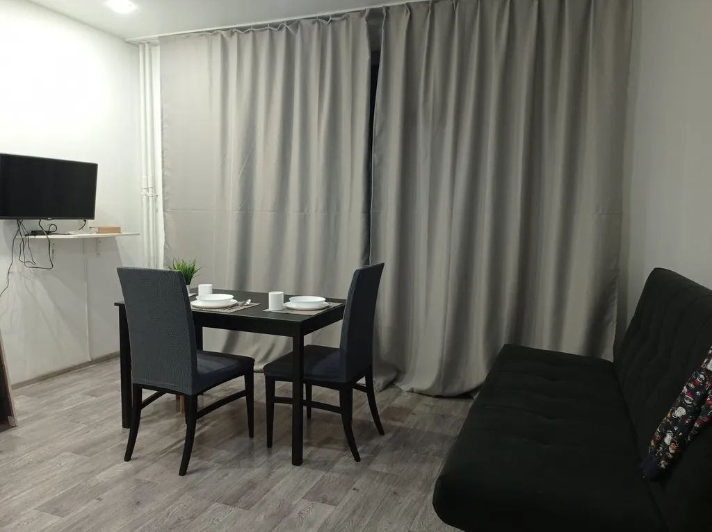 Уютная квартира с видом на Иртыш