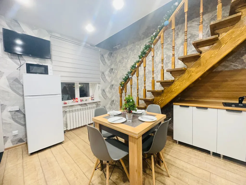 Апартаменты двухуровневые однокомнатные с кухней (апарт 4)