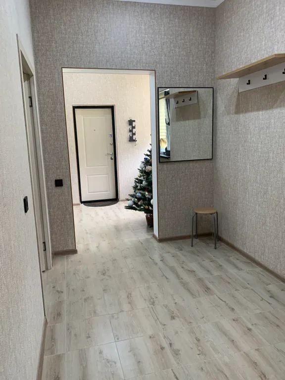 Комфортабельный дом с бассейном с видом на горы