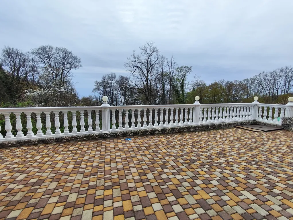 Шикарный дом с сауной и бильярдом.