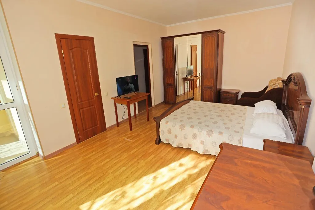 5-комнатный Дом