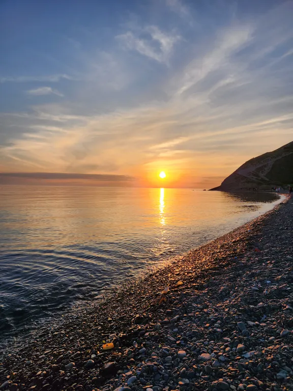 Квартира-студия с видом на горы и бассейн