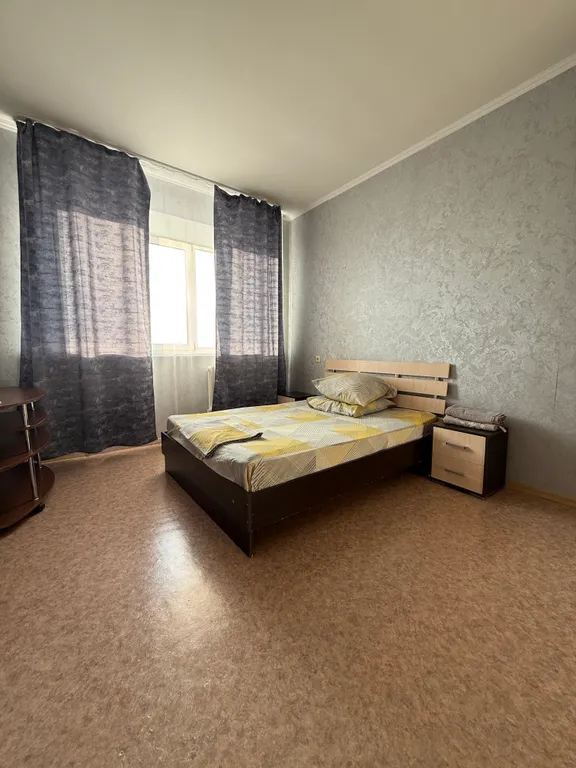 Двухкомнатная квартира возле микрохирургии глаза